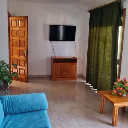 Apartamentos El Valle Frontera Eksteriør billede